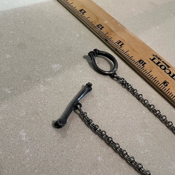 Black Bird Skull Necklace and Bone Earrings Set - Picture 7 of 11